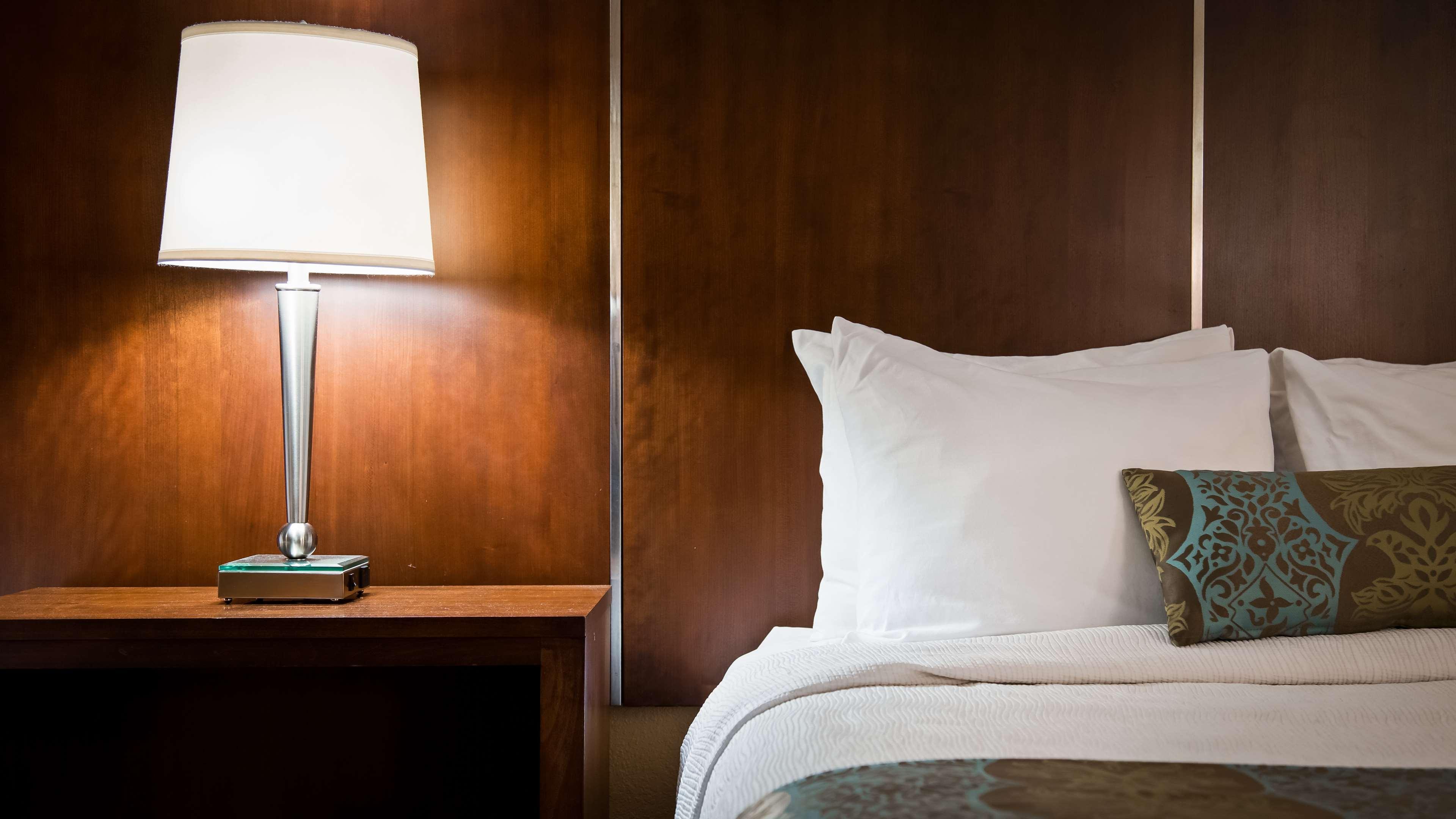 Best Western Airport Inn & Suites Oakland Buitenkant foto