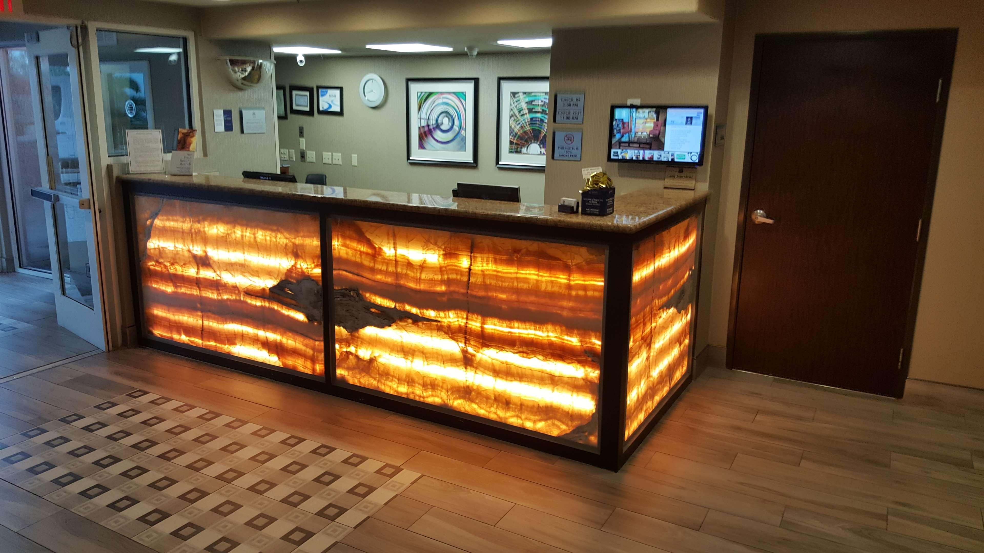Best Western Airport Inn & Suites Oakland Buitenkant foto