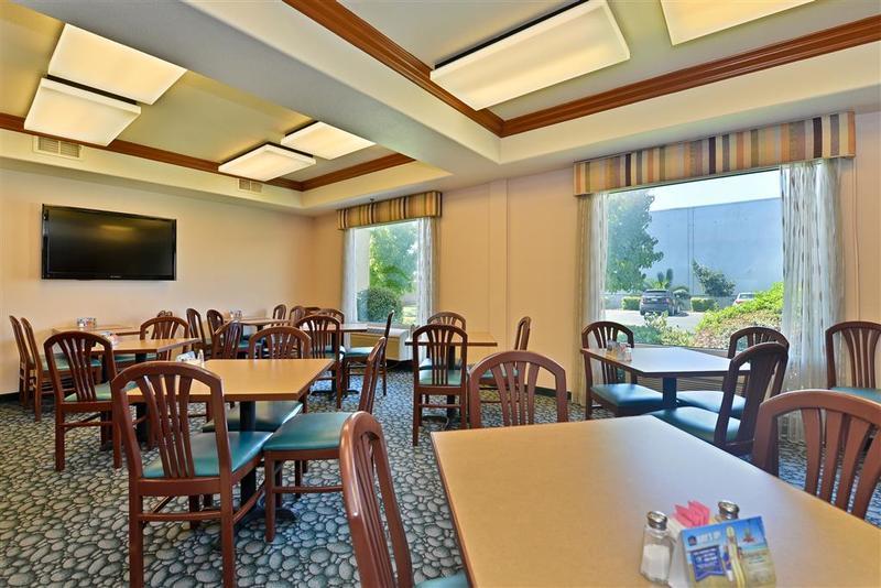 Best Western Airport Inn & Suites Oakland Buitenkant foto